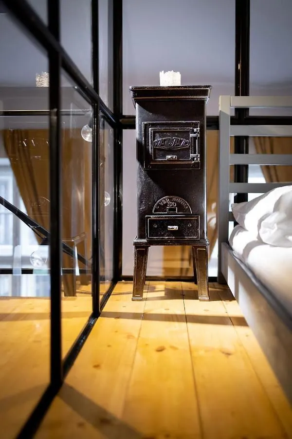 Mooki Rumbach Budapest Apartment