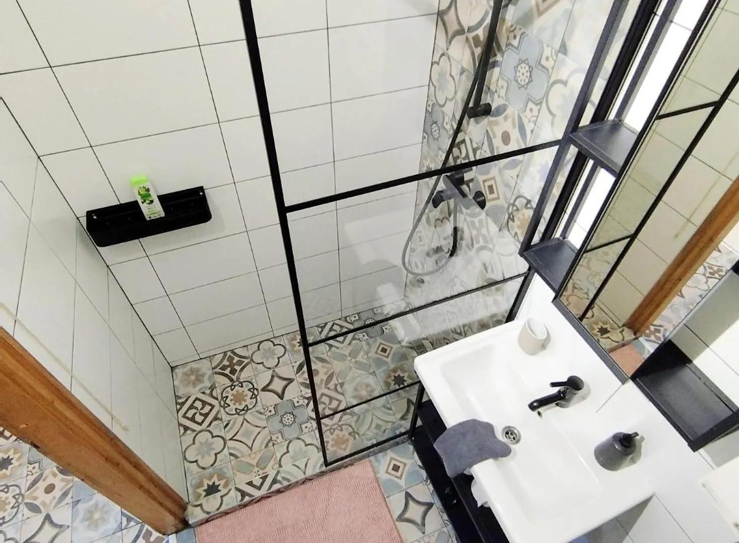 Mooki Rumbach Budapest Apartment