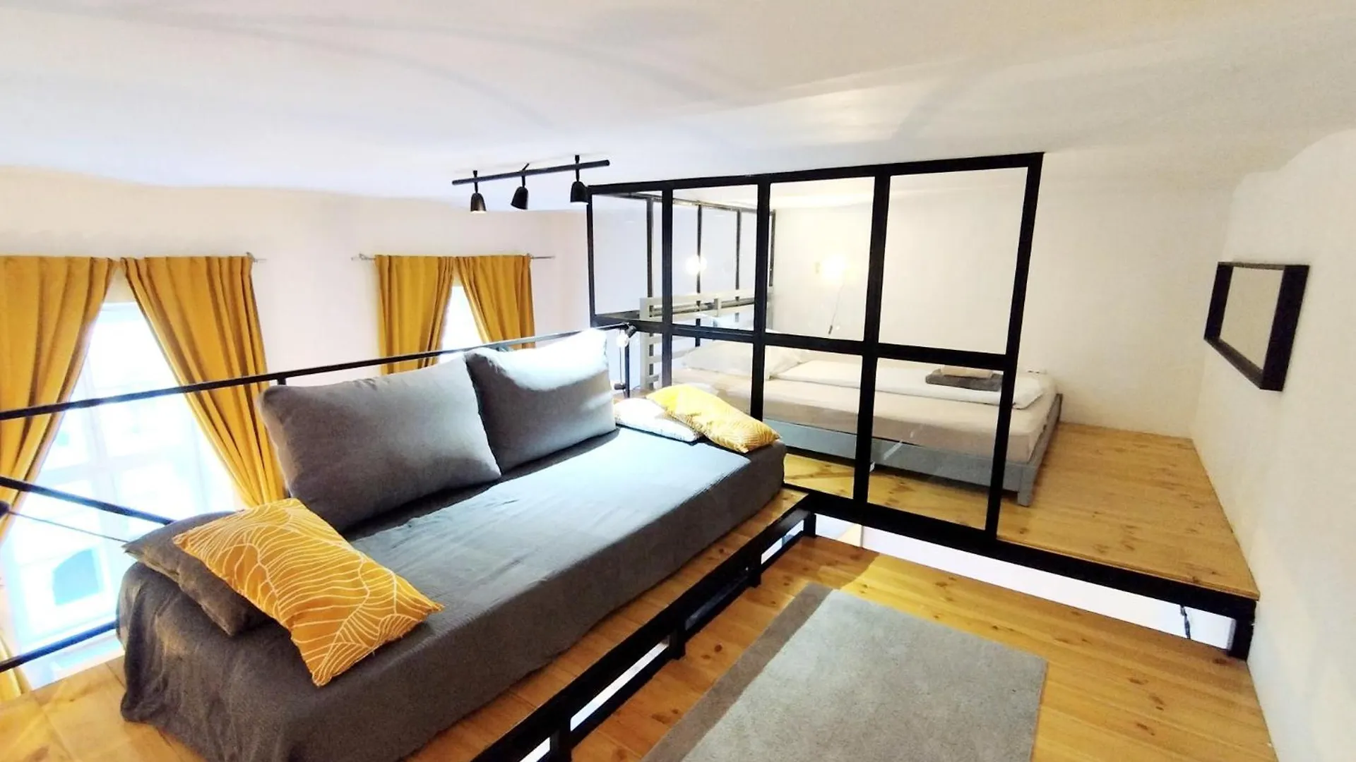 Mooki Rumbach Budapest Apartment